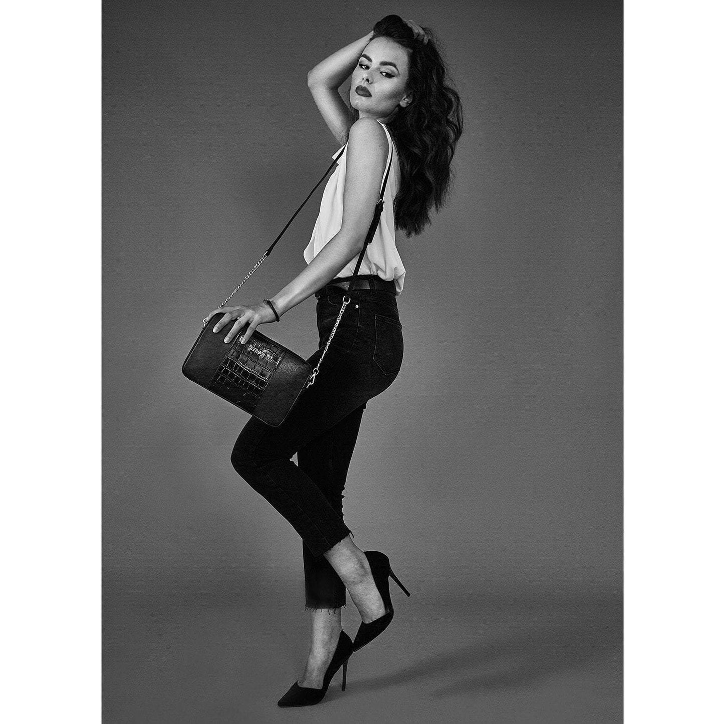 Elise Leather Crossbody Bag - Large - EZZOTI